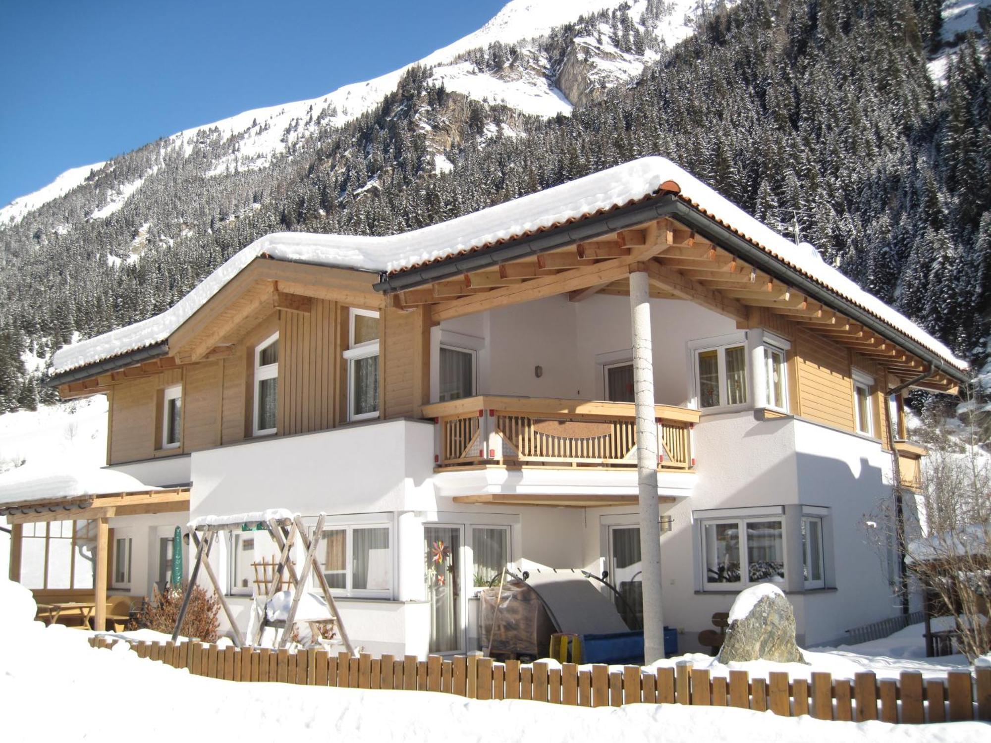 Alpina Appartement Sankt Leonhard im Pitztal Exterior photo